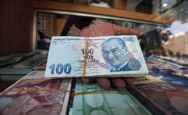 why-has-turkeys-currency-fallen-so-sharply