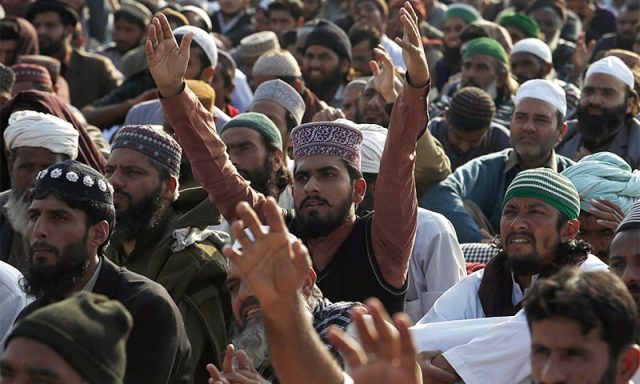 will-the-islamabad-sit-in-end-peacefully