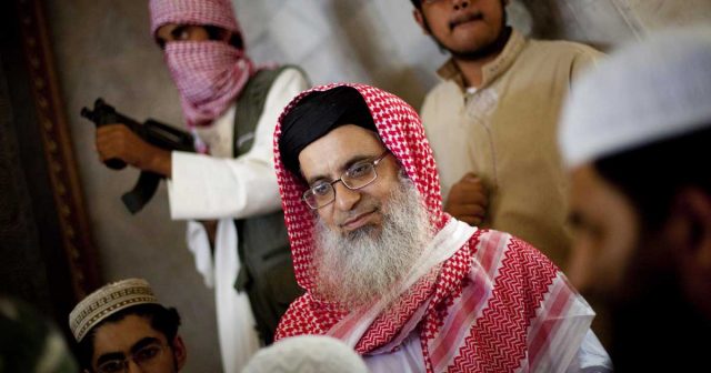 Maulana Abdul Aziz subjected to 3 month ban from entering Lal Masjid lal masjid