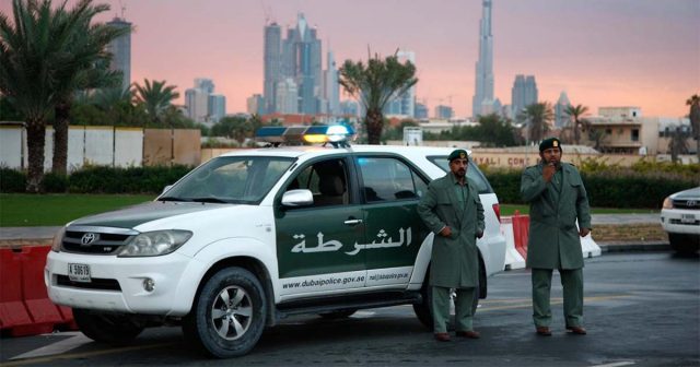 Another Pakistani Worker Honored for his Honesty by Dubai Officials Honored