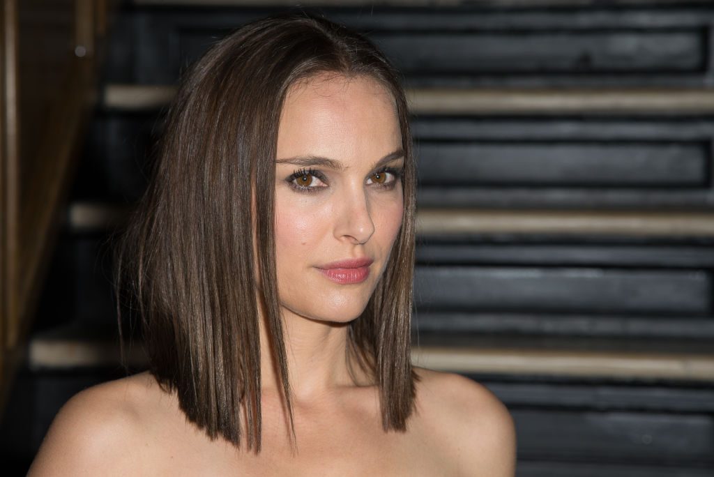 Natalie Portman States Keeping Thor’s Hammer Was ‘Definitely Nerve Wracking’ – Showbiz Cheat Sheet