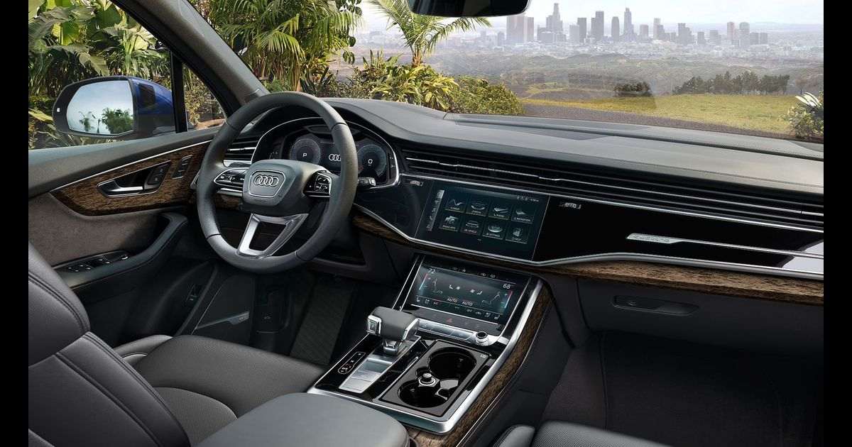 https://www.globalvillagespace.com/wp-content/uploads/2020/05/2020-Audi-Q7-010-gallery-interior-design-intro_1920x1080.jpg