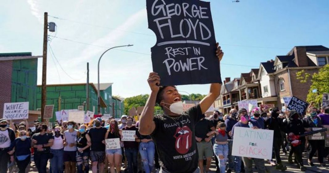 US foes capitalize on protests