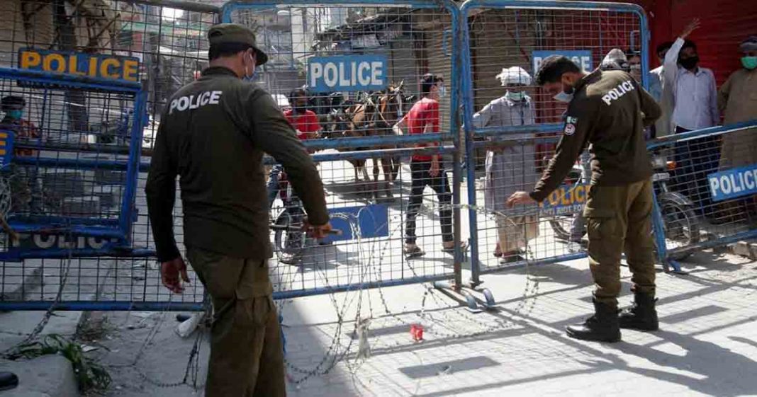 smart lockdown in Lahore