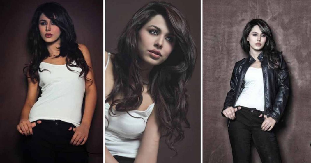 Ayyan Ali seven songs