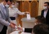 Syrians vote