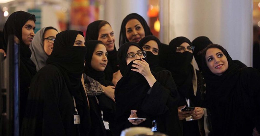 Saudi appoint women