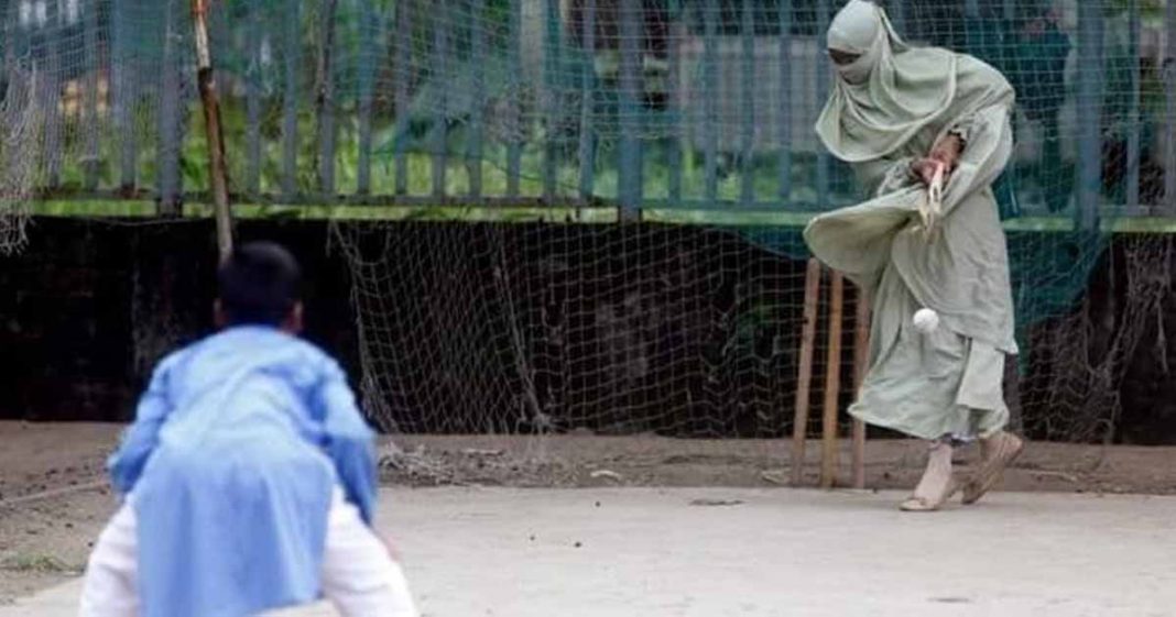 mother son cricket Bangladesh