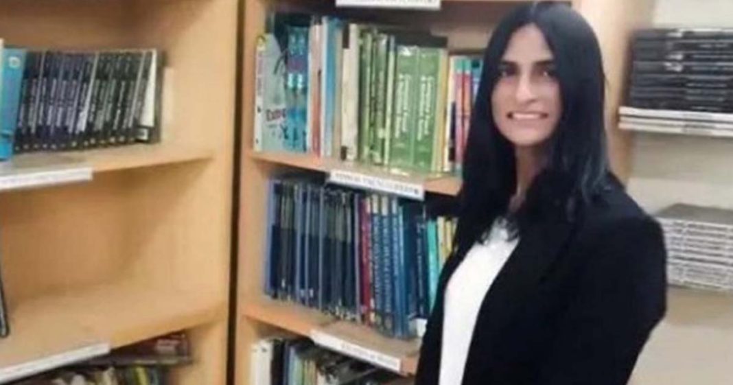 Pakistan's first transgender lawyer