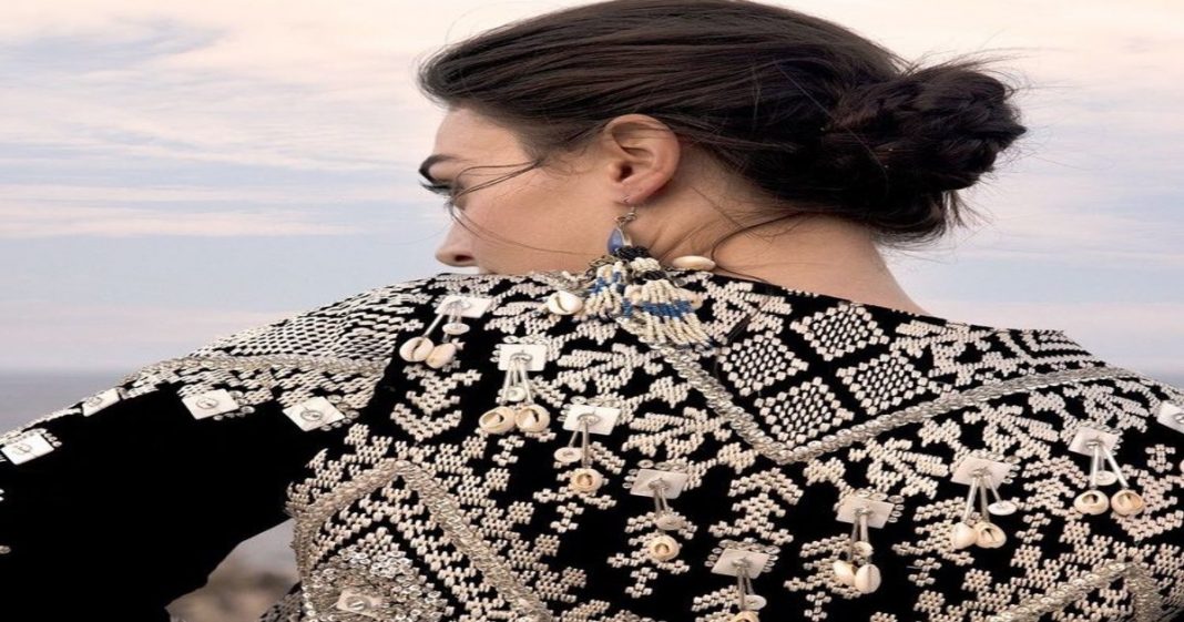 Esra Bilgic Khaadi campaign