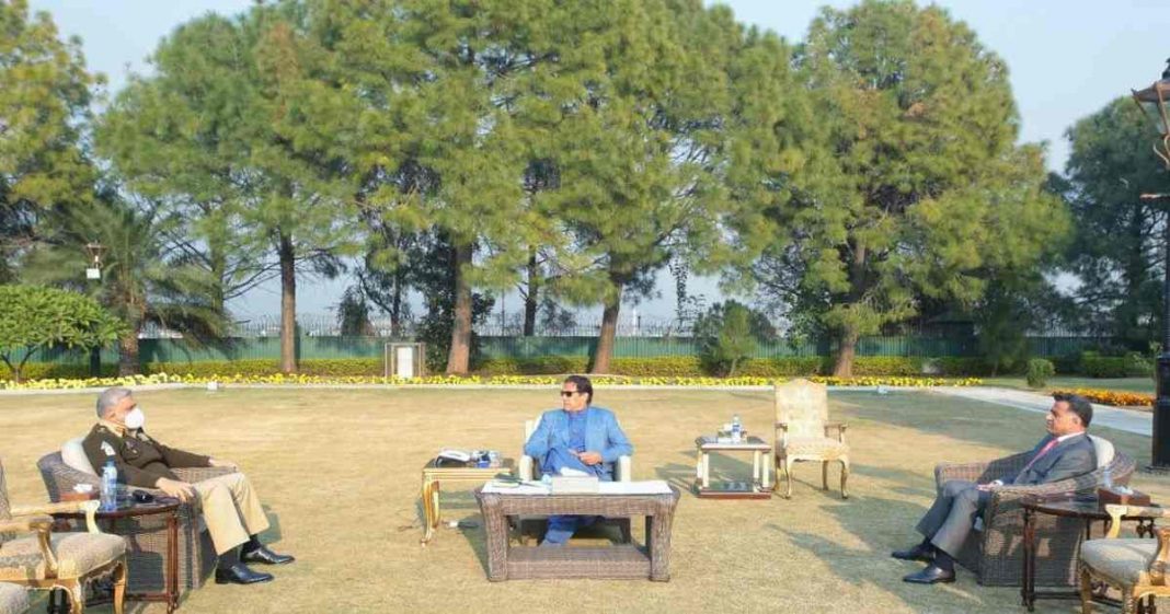 COAS and Imran Khan meet
