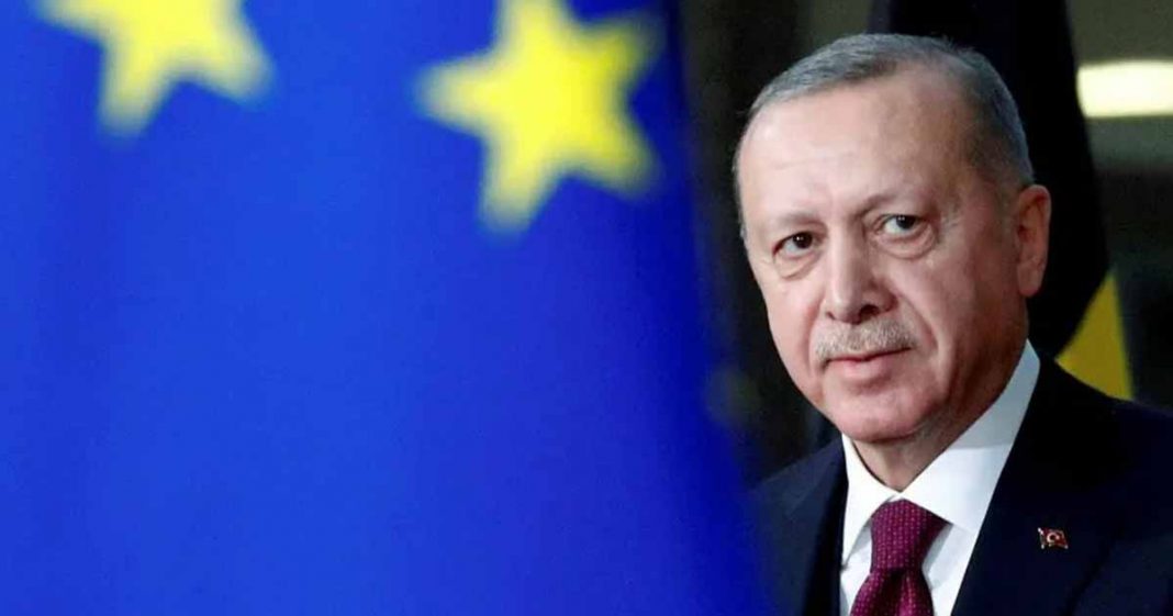 Turkey warns EU
