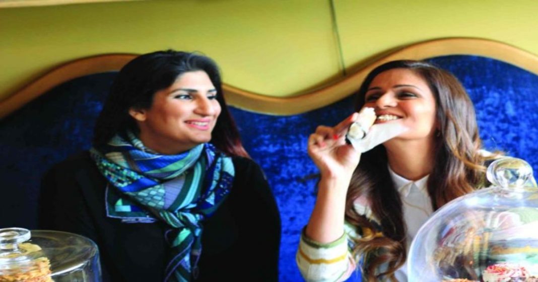 Women employee English