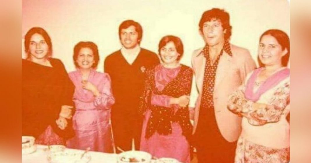 Imran Khan photo cousins