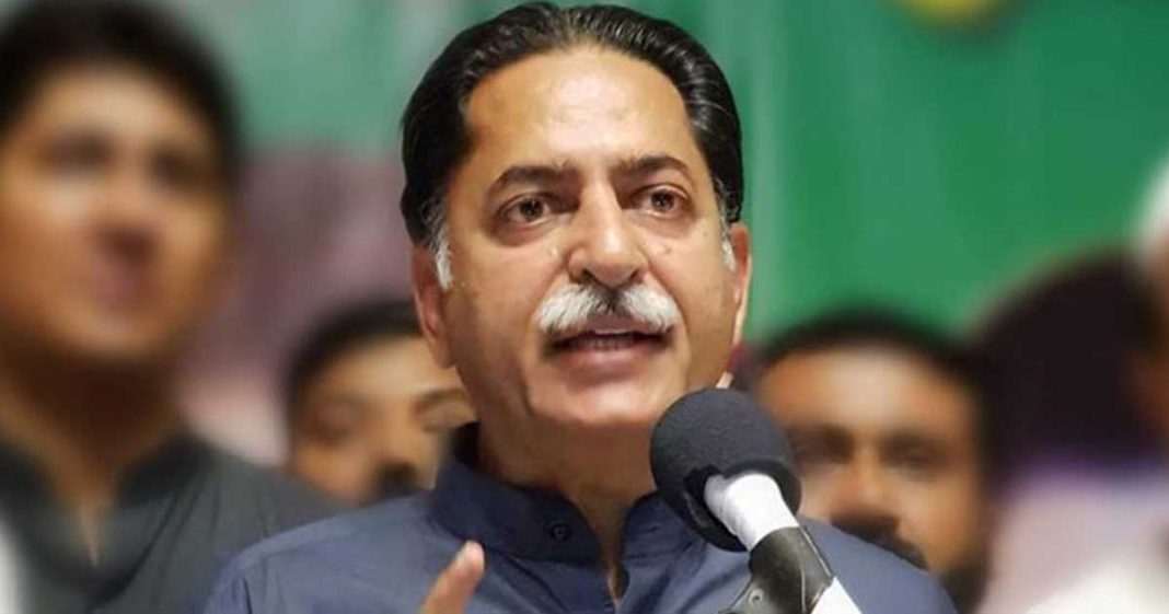 Javed Latif call traitor