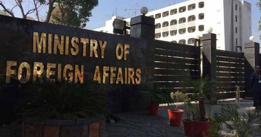 Houthi rebels attack