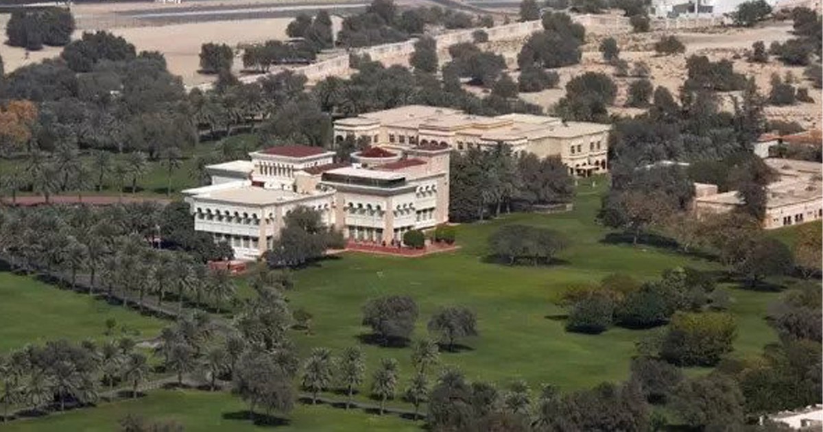 Was the Sharif Family's Jati Umrah Palace built on government land?