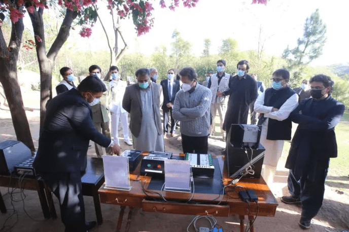 overseas Pakistanis right to vote