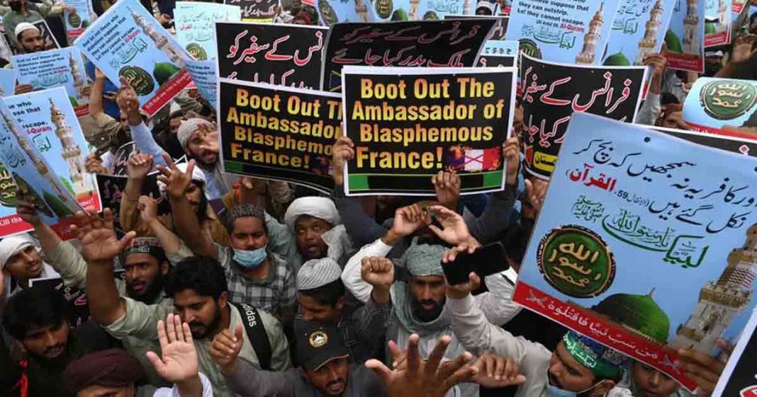 French envoy expulsion