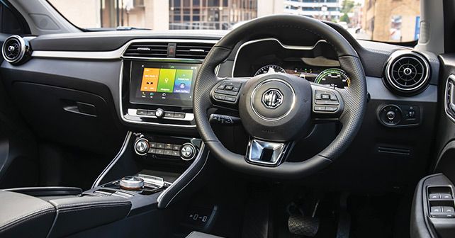 MG ZS interior