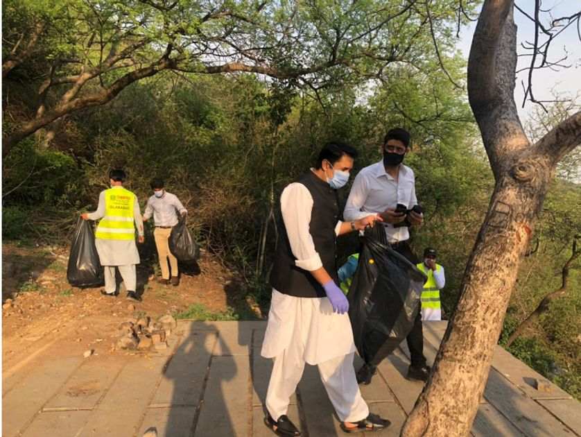 DC Islamabad Margalla Hills