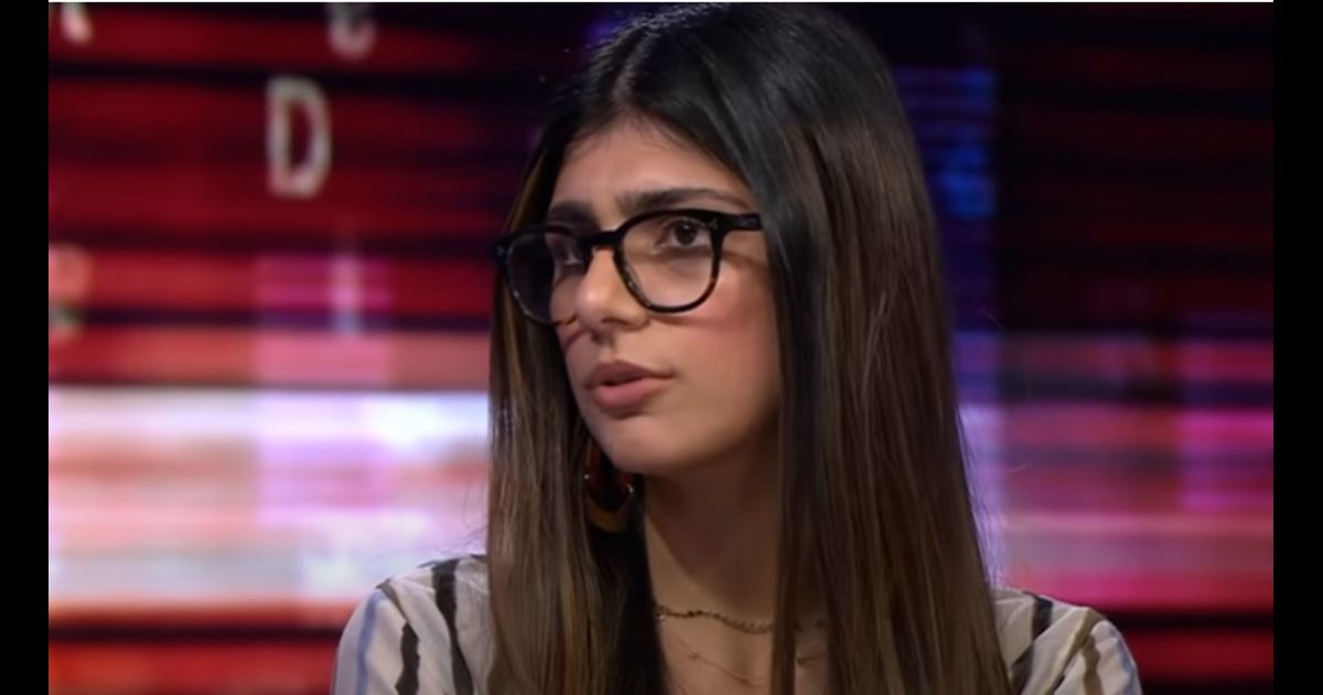 R mia khalifa