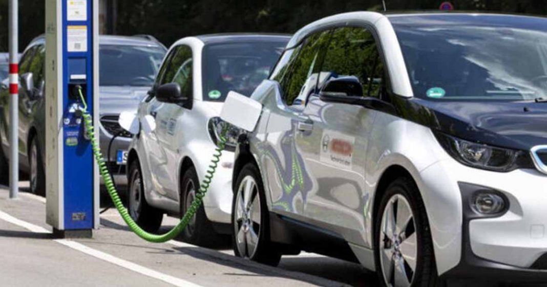 Pakistan launched electric cars