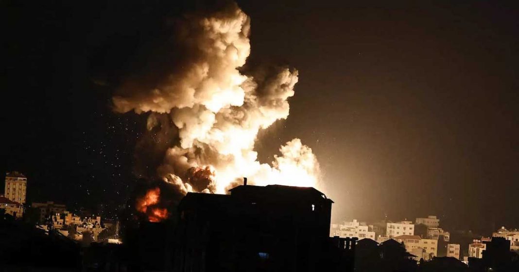 Israeli strikes kills about dozen in Lebanon : Hezbollah vows response