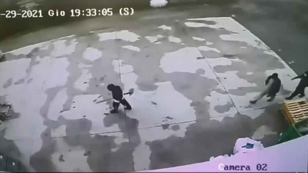 Pakistani Teenager in Italy killed by Family