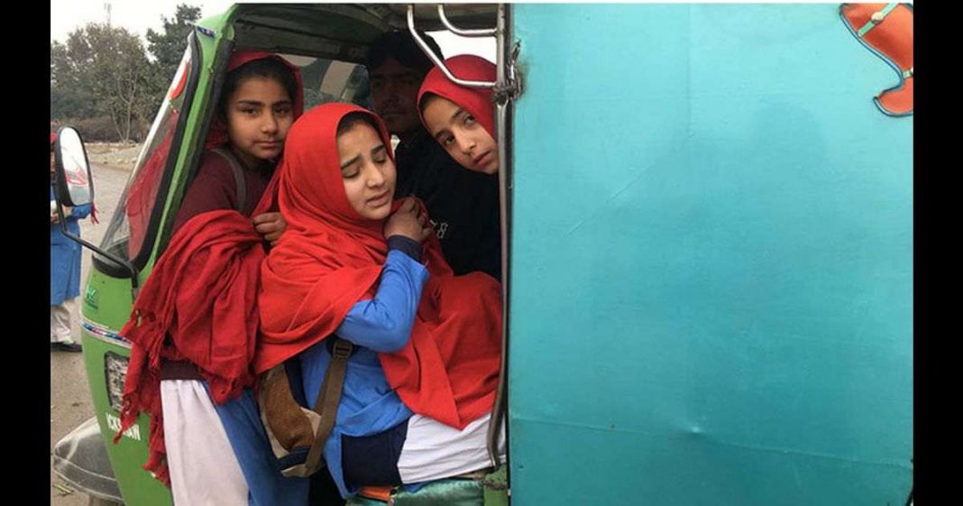 rickshaw driver Peshawar girls