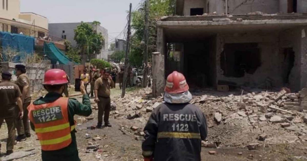 Lahore bomb blast