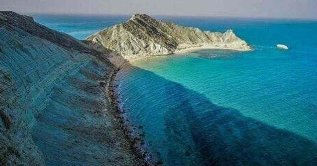coastal tourism in Pakistan