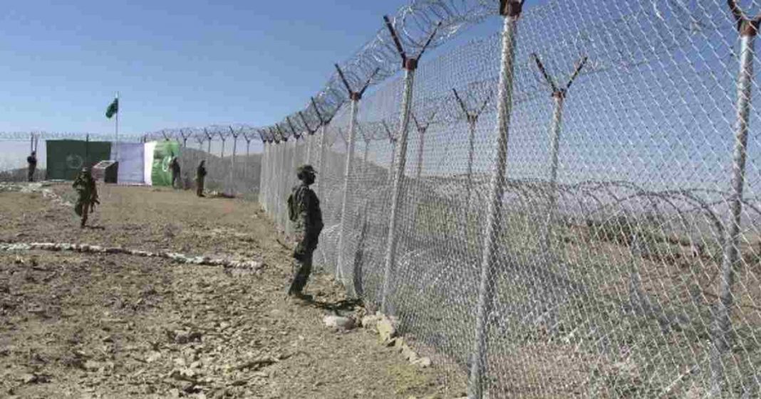 Afghan soldiers Pakistan