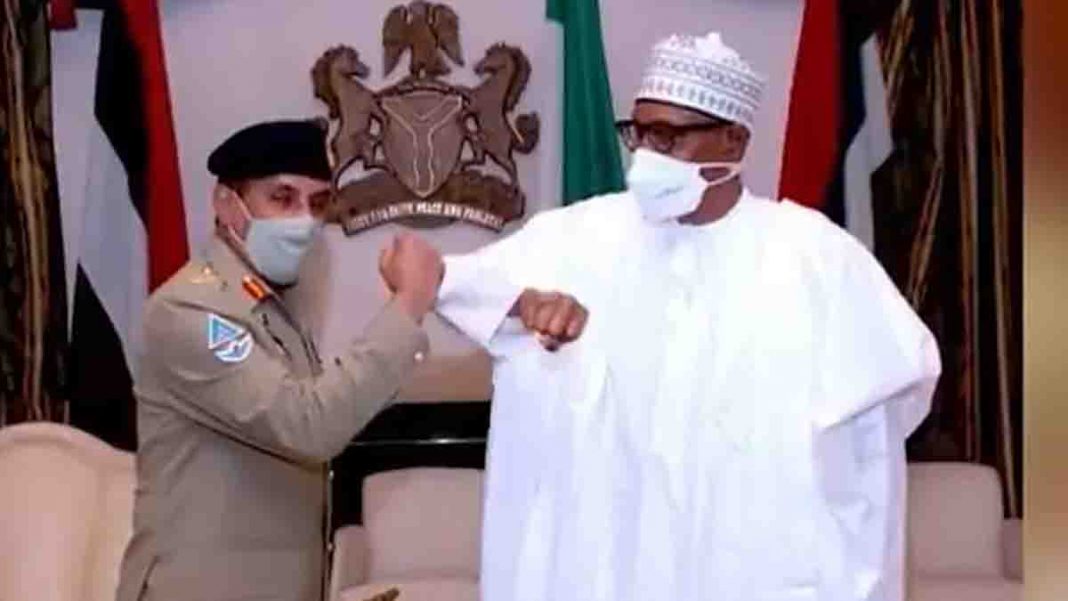 Shows Nigerian and Pakistani reps meeting (Nigeria JF 17)