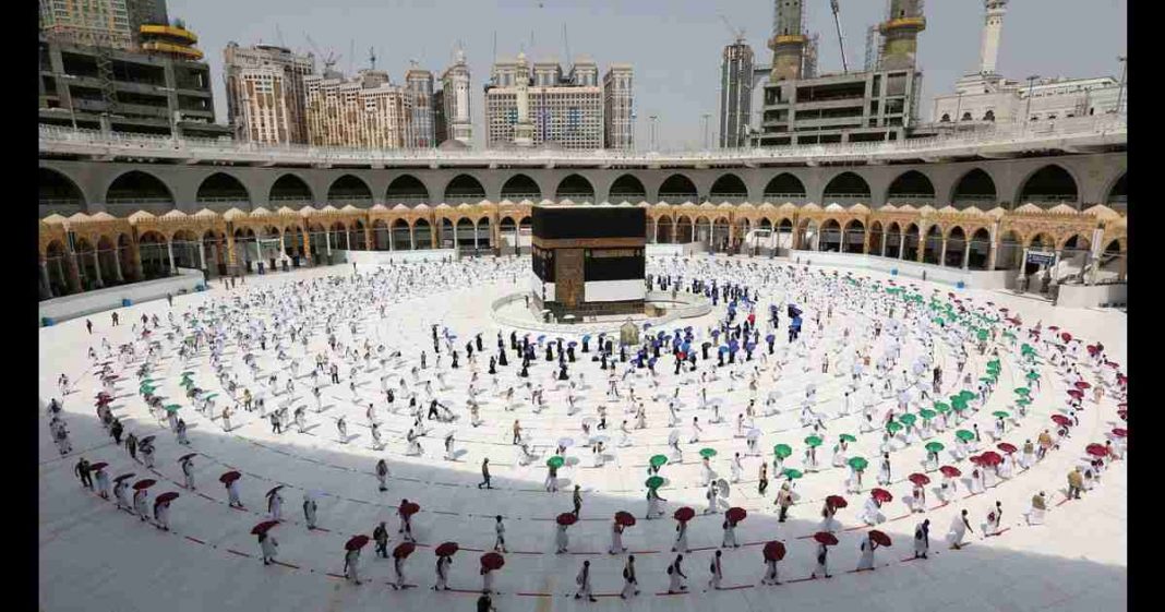 Hajj sermon 10 languages