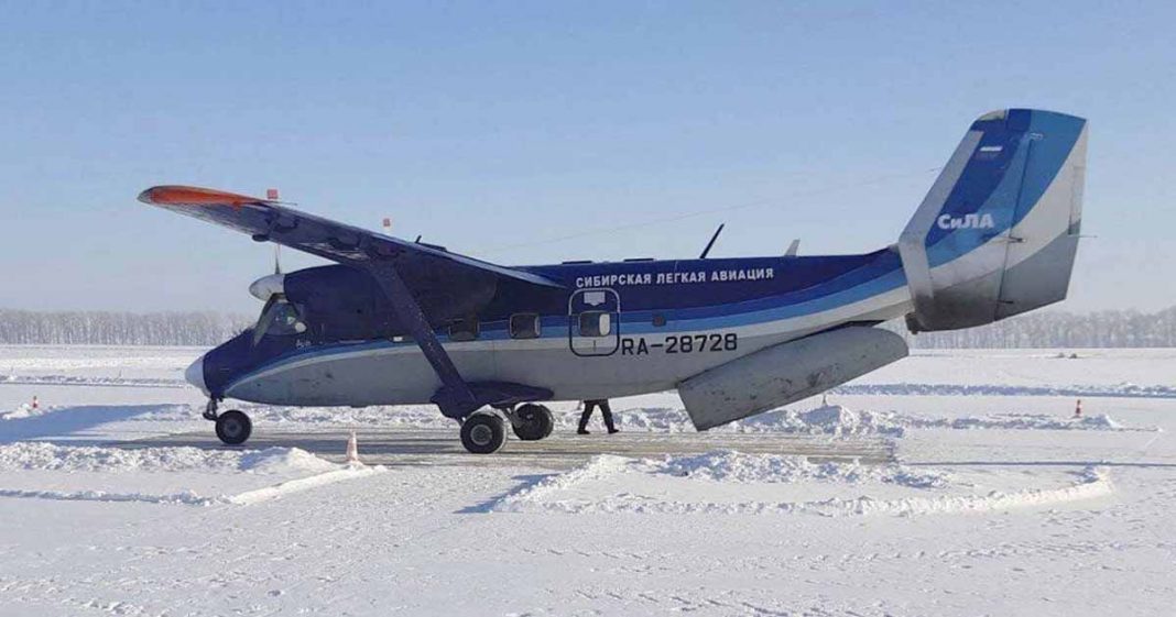 Russian passengers plane survive