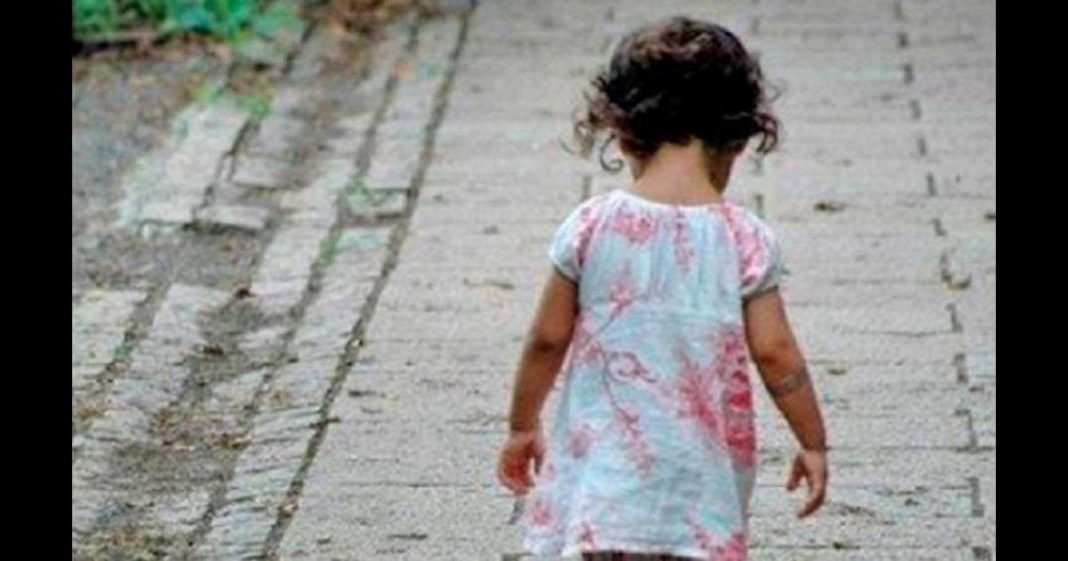 woman poison children husband