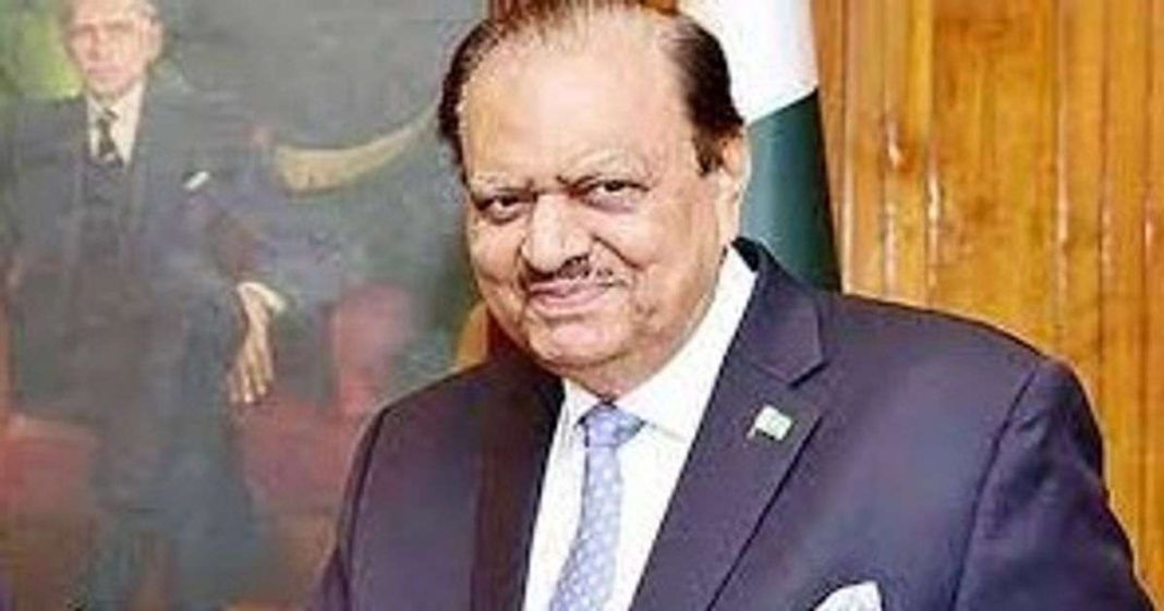 Mamnoon Hussain passes away