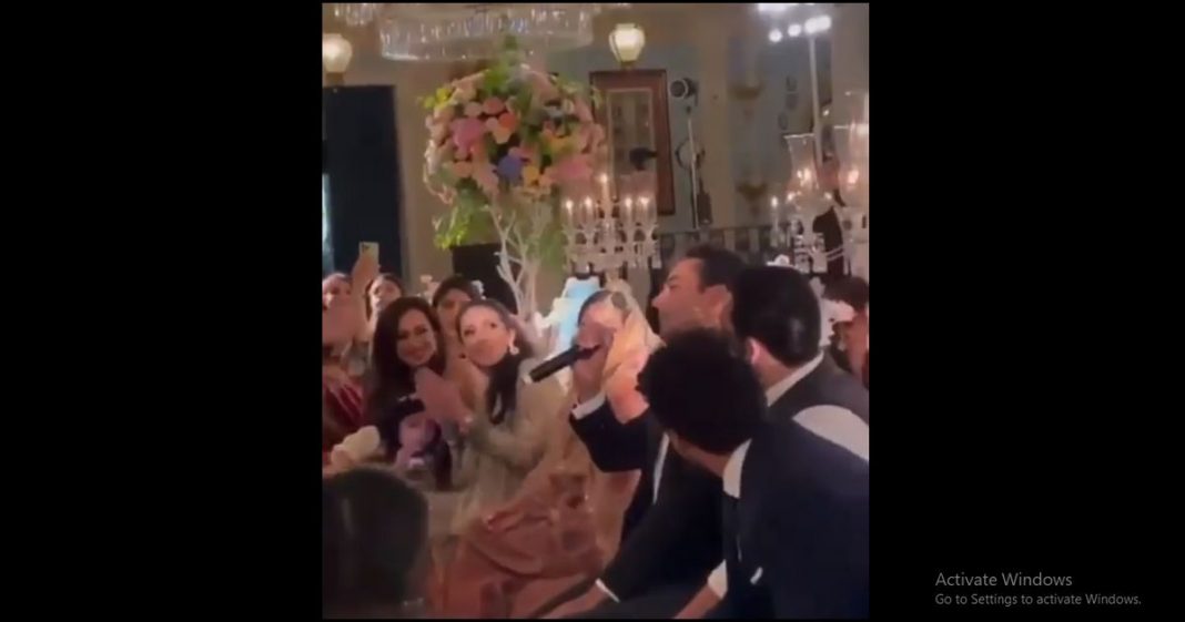 Junaid Safdar sings Nikkah