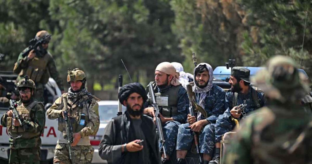 US strikes militants