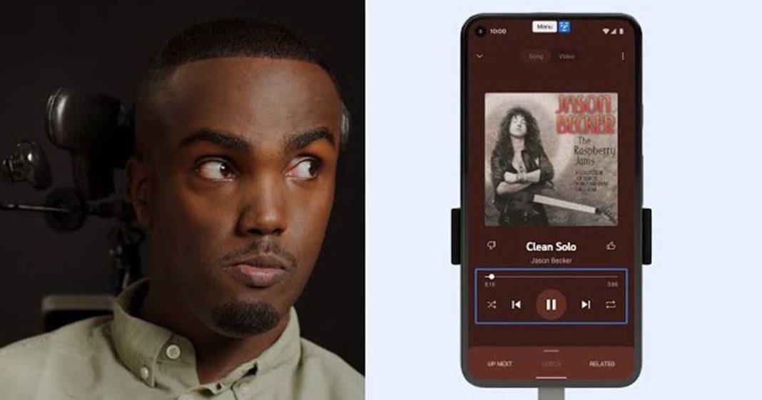 people use phone with gestures