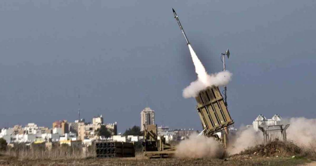 Shows Israel's missile defense system that Saudi Arabia is going to buy