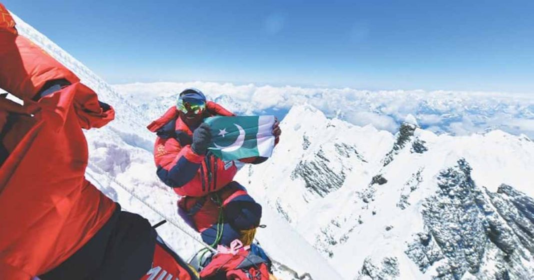 Sirbaz Khan climbs 7th tallest mountain