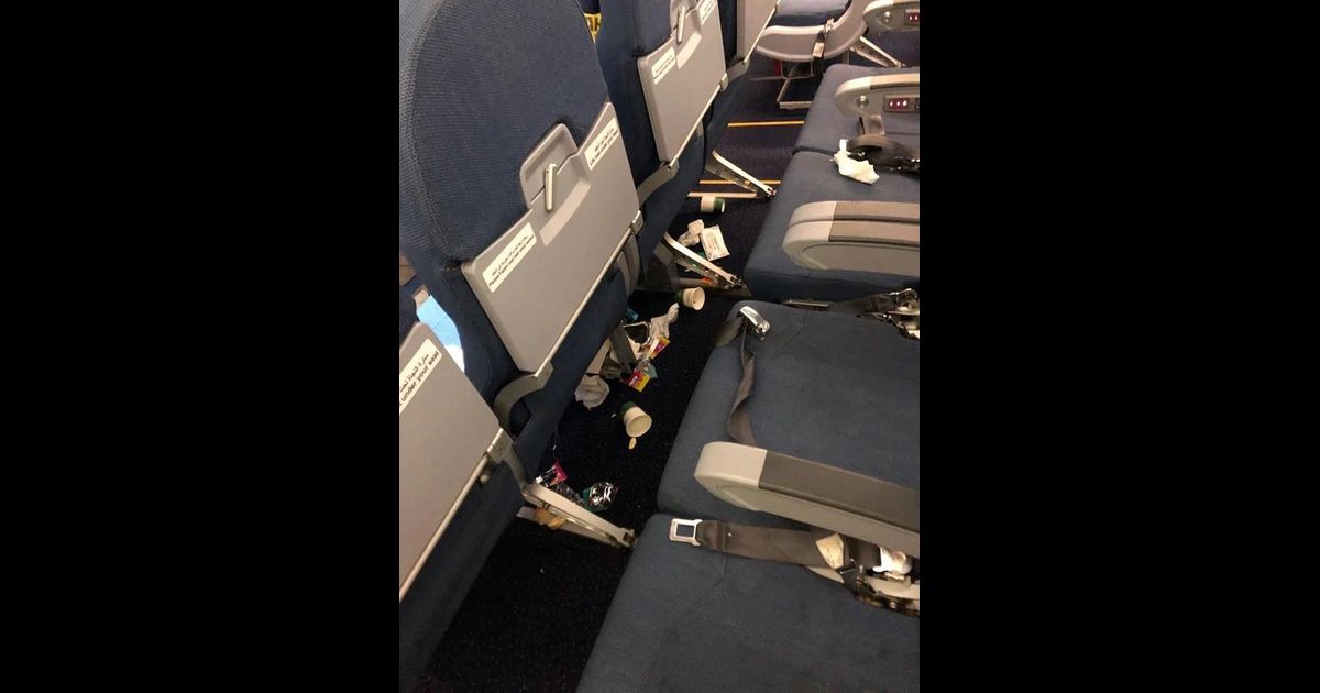 PIA flight deep cleaning