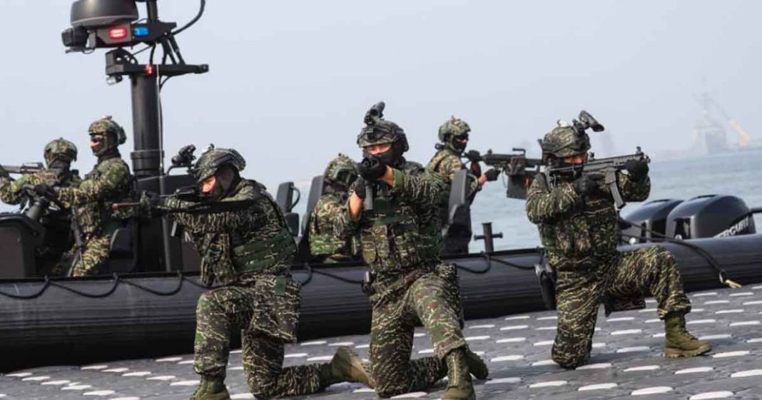 US trained Taiwanese soldiers