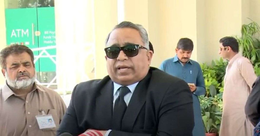 Azhar Siddique on Saqib Nisar