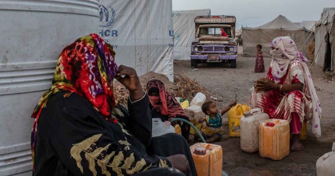 Yemenis converge on Marib camps