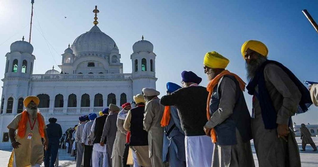 Pakistan opens Kartarpur corridor