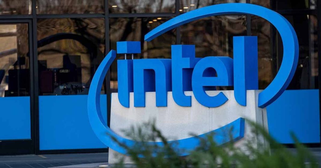 Biden Administration in Talks to Grant $10 Billion Subsidies to Intel