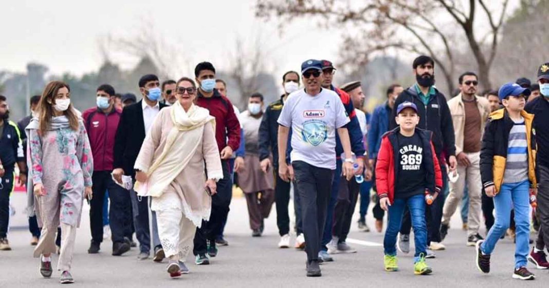 President Alvi participate in Marathon